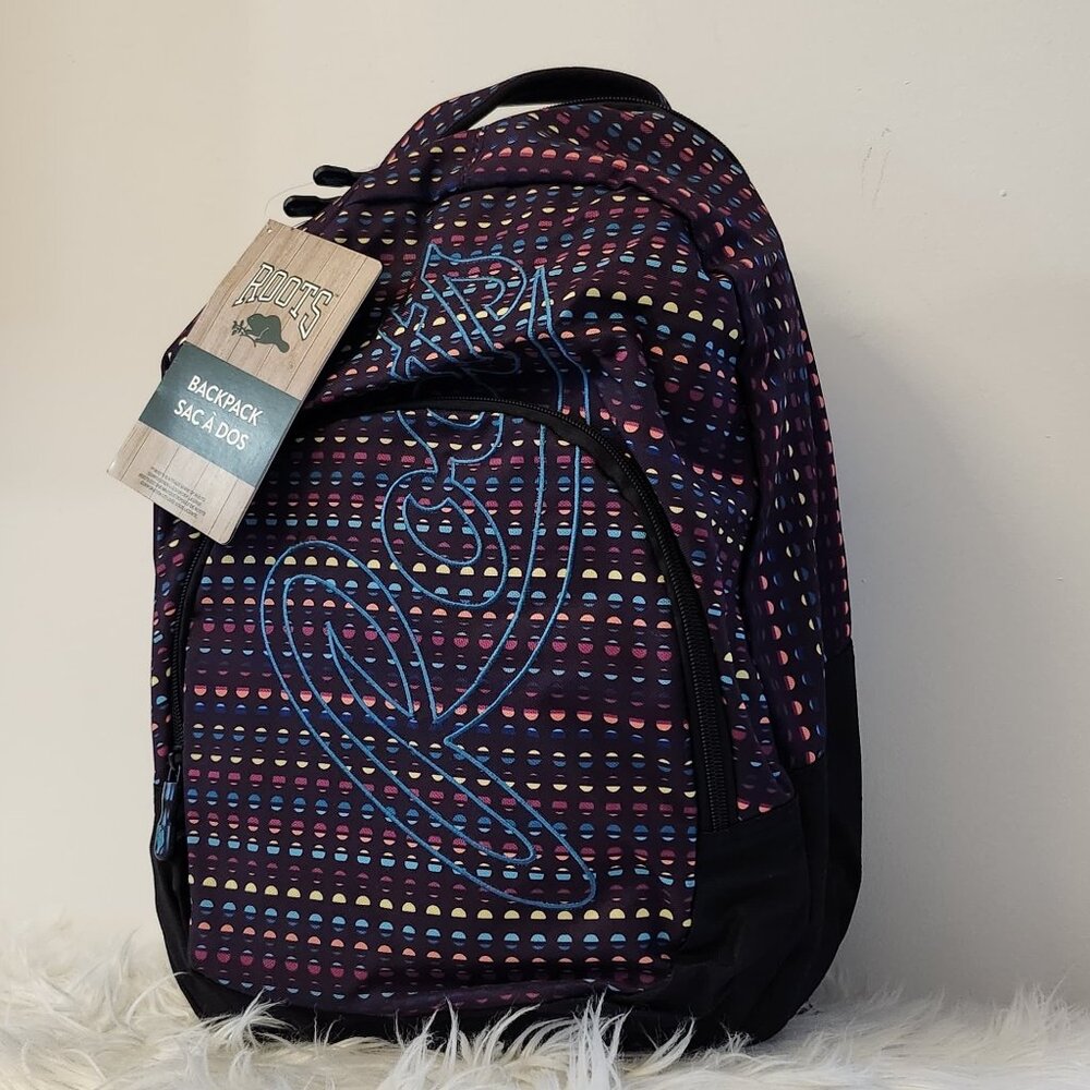 ROOTS BACKPACK (NEW) 26L capacity